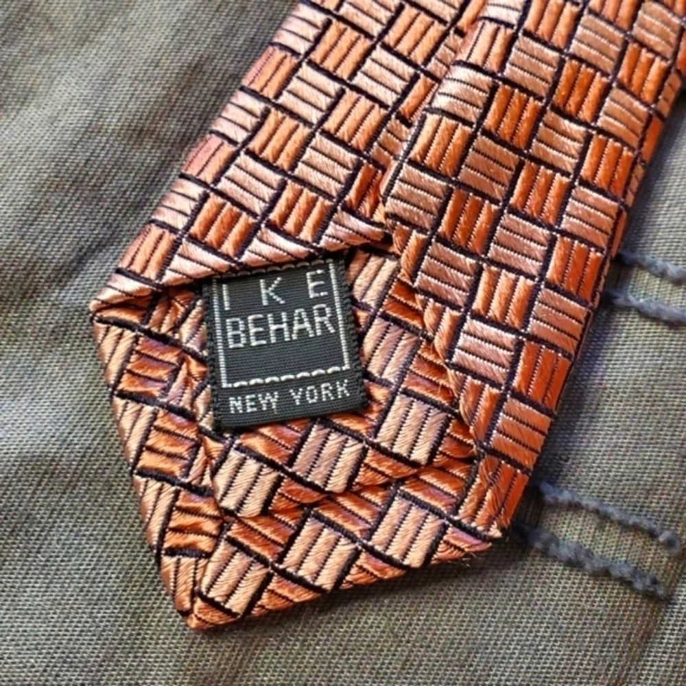 Ike Behar New York Checkered Pink Salmon Necktie